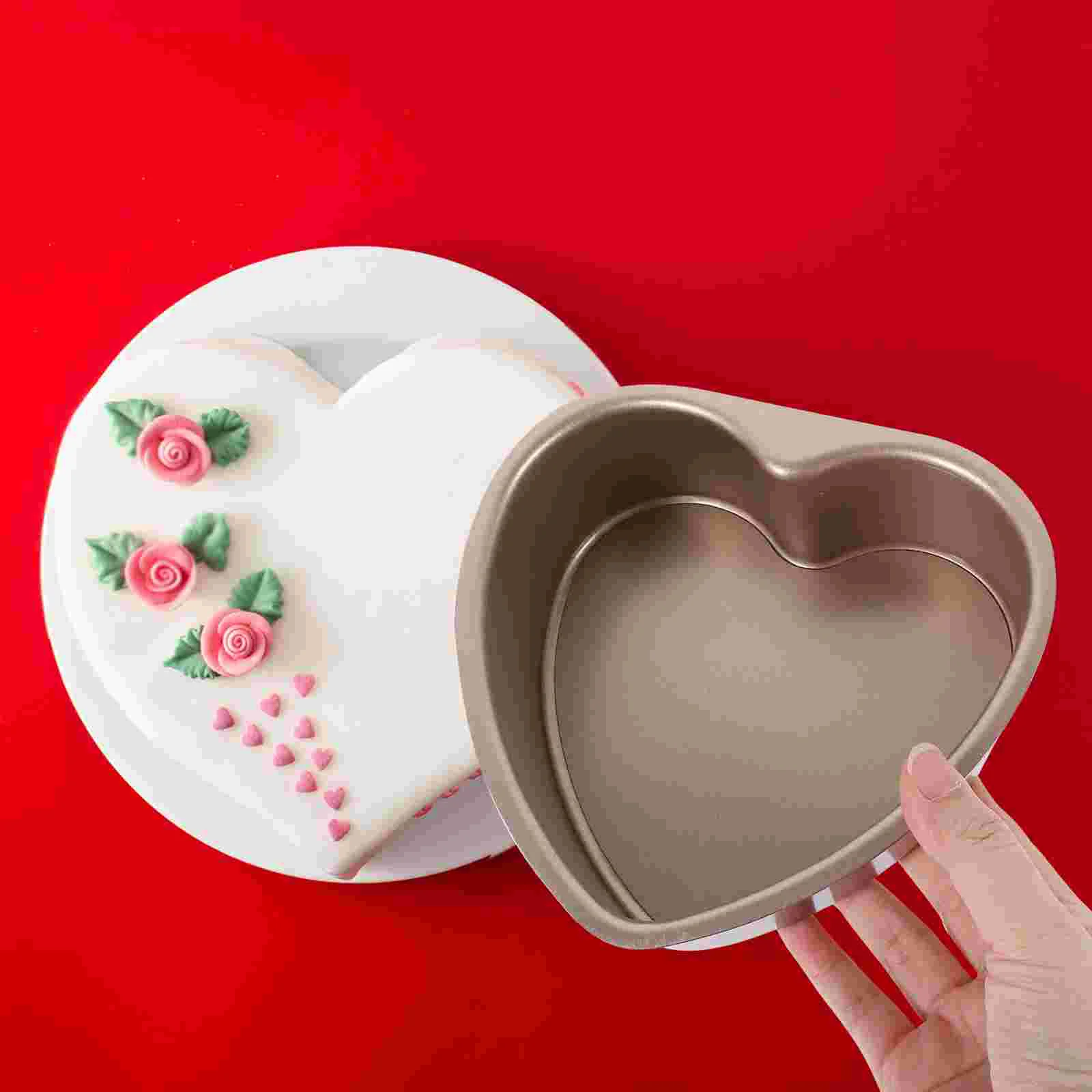 Cake Pan with Lid Heart Shaped Live Bottom Mold Foil Pans Baking Molds Biscuit Golden Stainless Steel