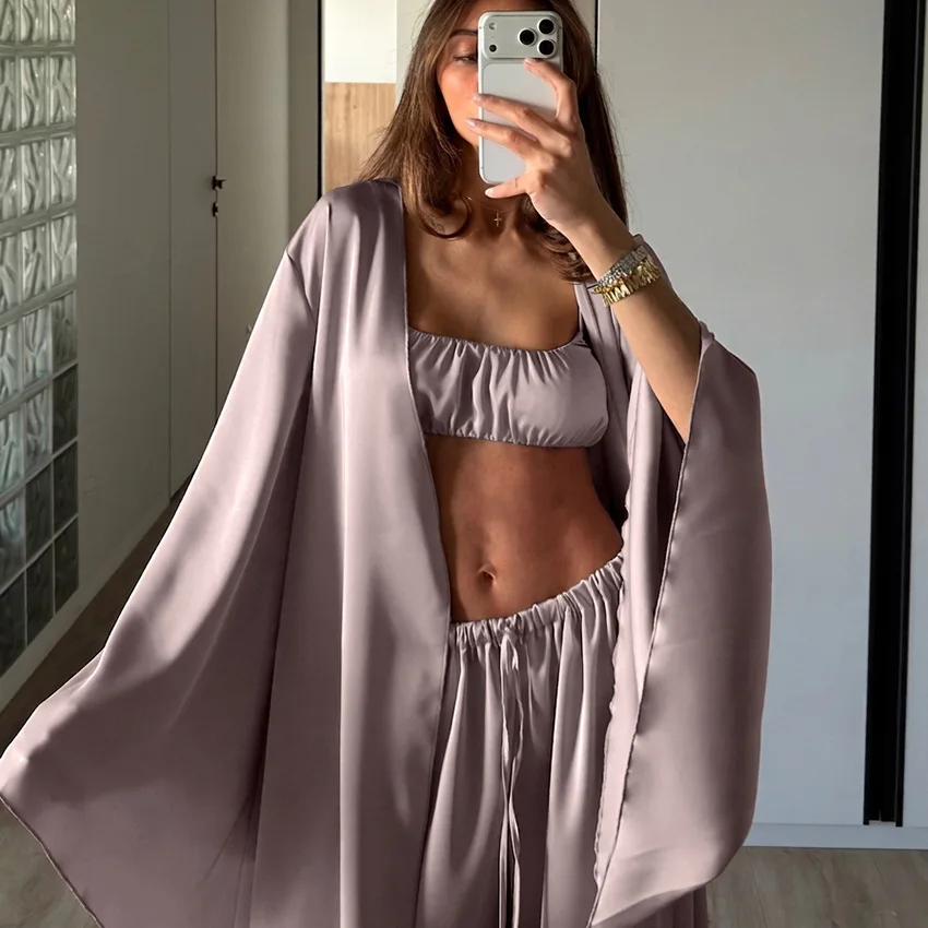 2026 Pajamas Women's Autumn and Winter Skin-friendly Long-sleeved Underwear and Trousers Three-piece Loungewear