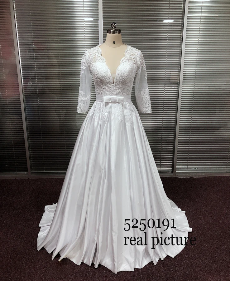 Arabisch Frauen Hochzeit Kleider Luxus V-ausschnitt Satin Mit Spitze Hochzeit Kleider 3/4 Hülse Braut Kleid Mit Tasche vestido noiva