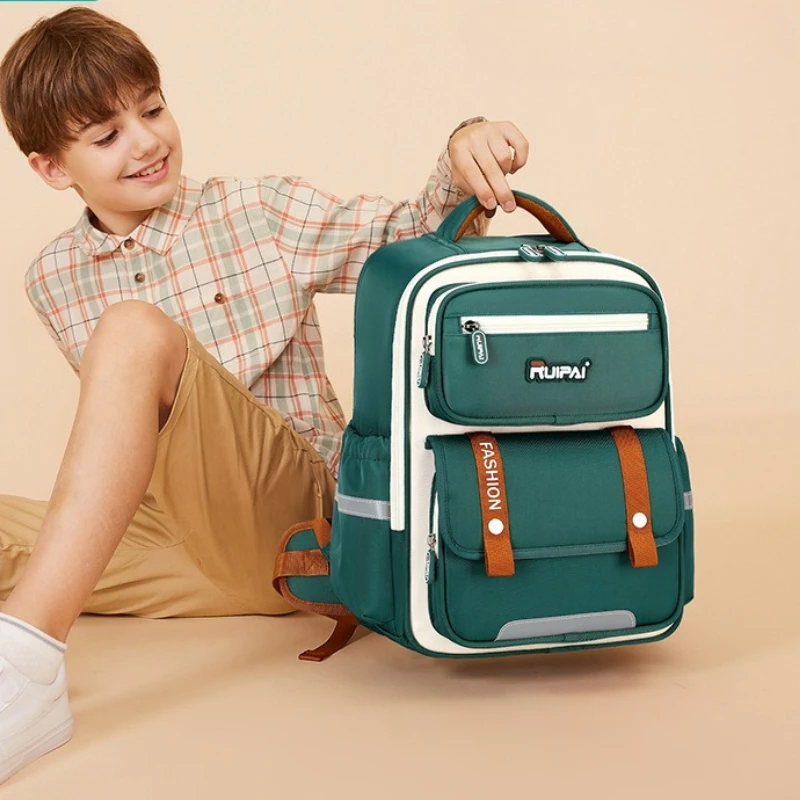 

Children's backpack for grades 3-6, burden reduction, multi-compartment, cloud schoolbag, spine protection schoolbag