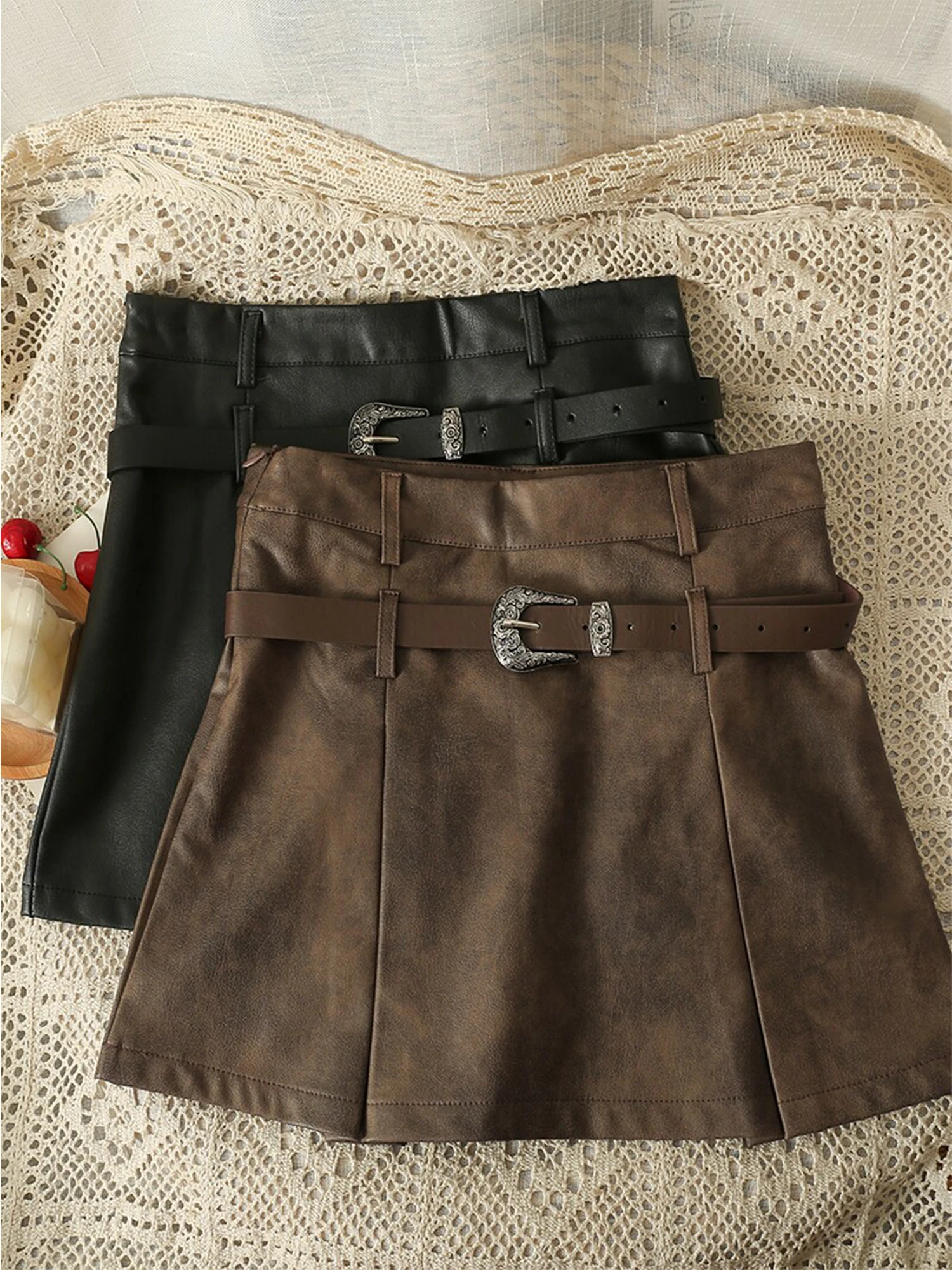 Women's Brown Mini Leather Skirt 2000s Vintage Harajuku A-line Gyaru Skirt Korean Style Y2k Gyaru Skirts Clothes Spring Summer