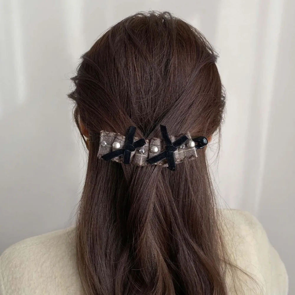 

Элегантная заколка-бананка в корейском стиле, квадратная, со стразами, вертикальная, для женщин, пластиковая, для причесок, держатель для хвоста, заколка для волос