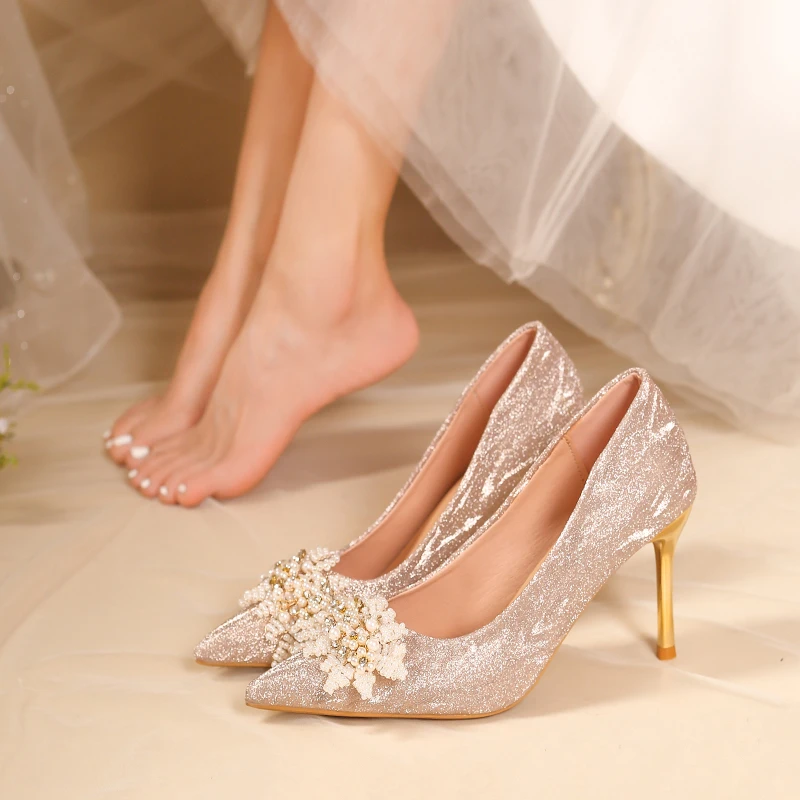 

Champagne Gold Wedding Pumps Women Luxury Crystal Bridal Shoes Pointed Toe Bling Glitter High Thin Heel Dress Shoes Plus Size
