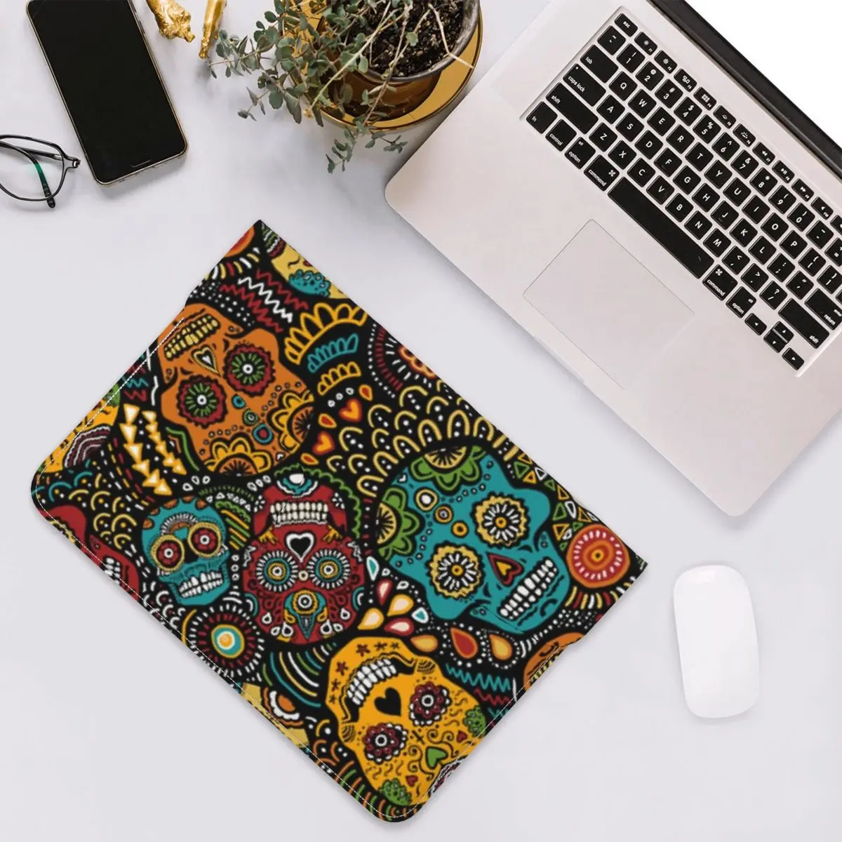 Calaveras Sugar Skull PU Leather Horizontal Laptop Sleeve Shockproof Soft Lining Notebook Case 13 Inch
