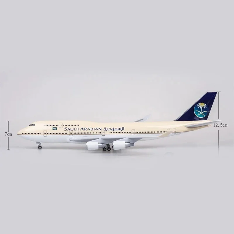 1:150 Scale 47cm Plane B747 Saudi Arabia Airlines Airplane Model Plane With Led Light(Touch Or Sound Control) For Bedroom Decora