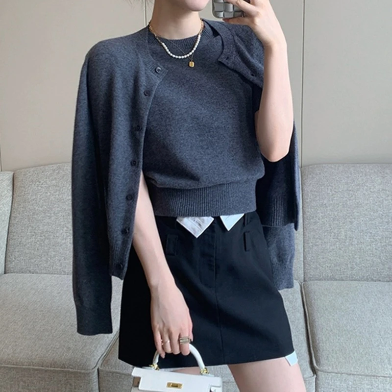 2024 New Arrival Autumn Winter Knitting 2 Piece Set For Women O Neck Short Sleeve Sweater + Single Breasted Cardigan Tops Suits