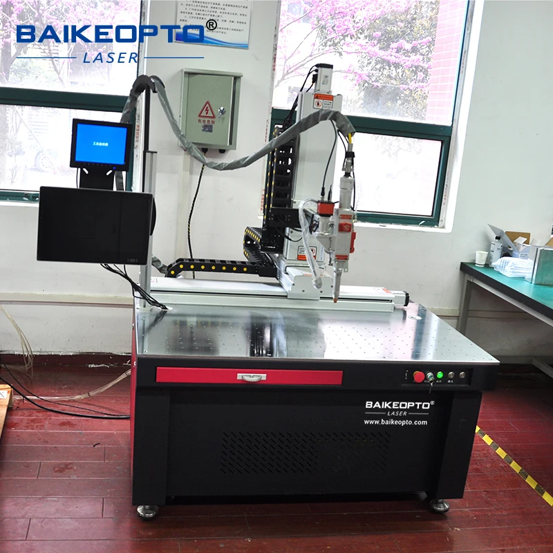 

Industrial-grade heavy-duty welding platform workbench with adjustable height and anti-deformation steel plate table