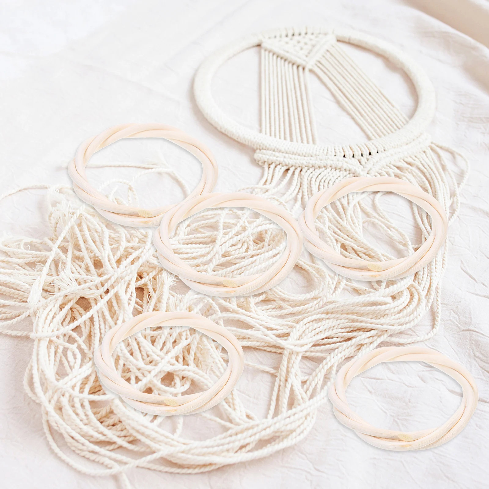 

6Pcs Dreamcatcher DIY Materials Rattan Circle Natural Wreath Ring Garland Frames Rustic DIY Decoration Decorative Wreath Circles
