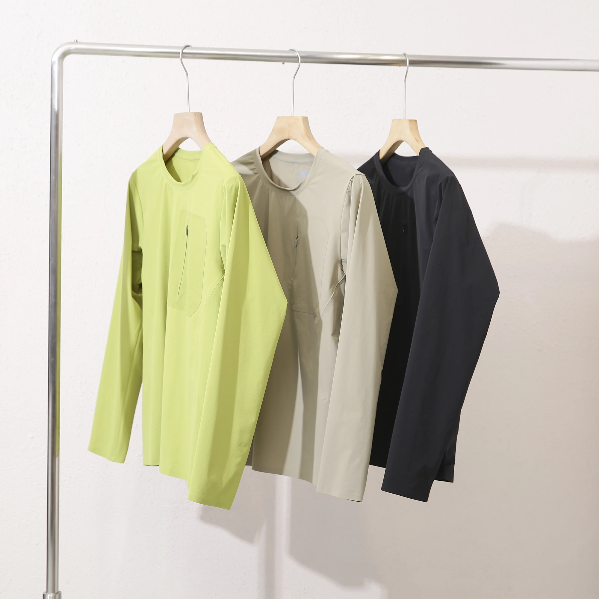 

Легкая мужская футболка с длинным рукавом для активного отдыха, премиум-класса, с термообработкой, стандартного кроя, с круглым вырезом, базовая модная модель.