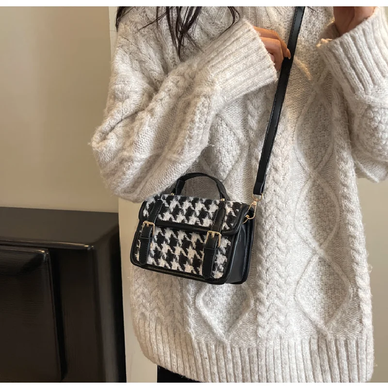 Most Popular Women Crossbody Bag Vintage Houndstooth Stachel Shoulder Bag Korean Plaid Messenger Purse Girls Black Phone Handbag