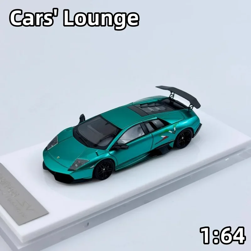 1:64 Lamborghini LP670 Murcielago LP670-4SV 2009 Resin car model 40th Anniversary Green, Adult Premium Collection display.