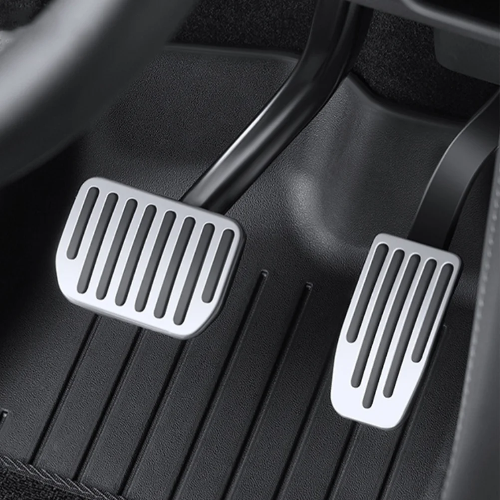 

2Pcs Car Brake Pedal Pads Anti Skid Gas Fuel Boards Foot Pedal Covers Stylish Safety Enhancement Car Accessories