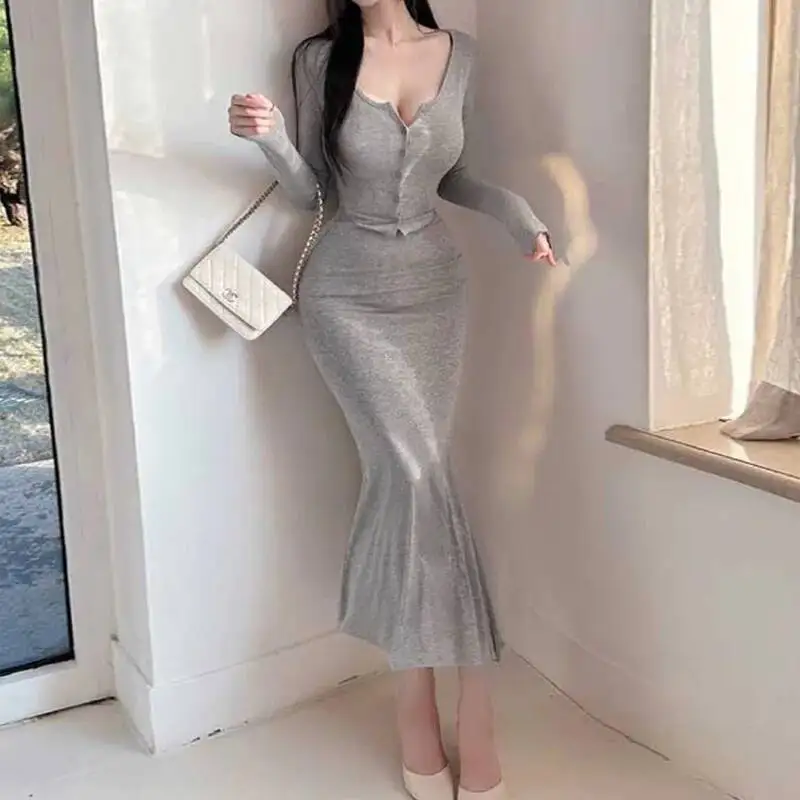 Korean Slim Sexy Chest-Enhancing Tight Short Long-Sleeve Cardigan + Mermaid Half Two Piece Skirt Set For Women Skirts Set LW8W
