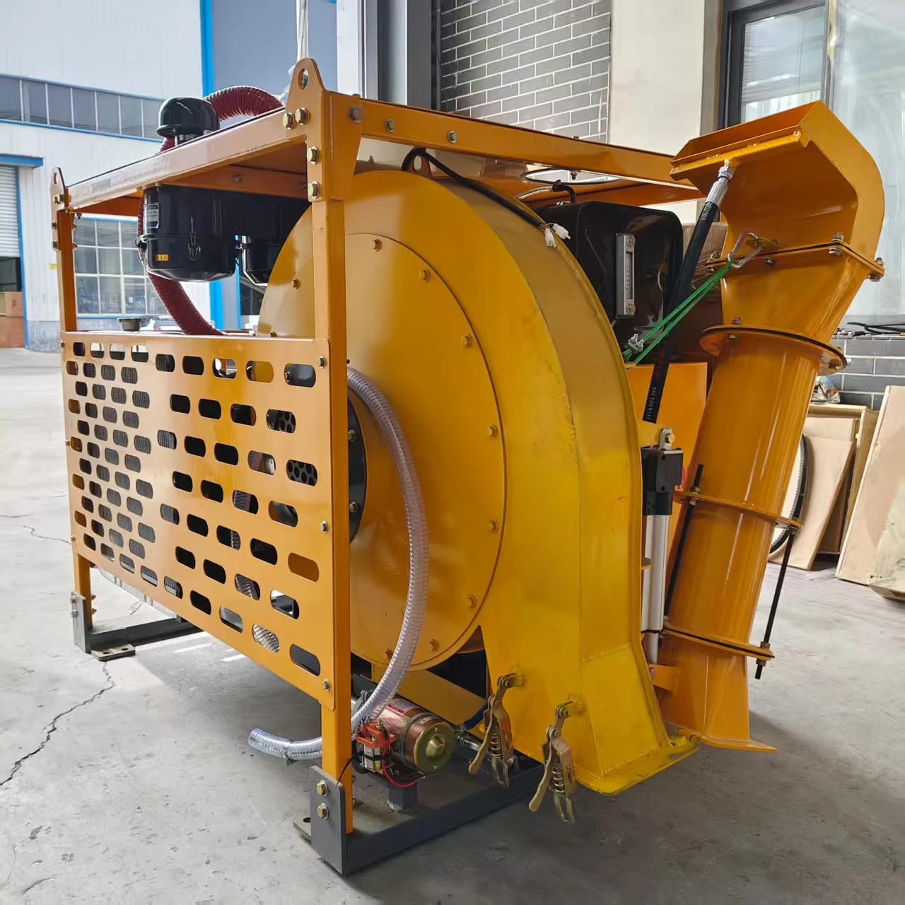 Truck Mounted Road Blower High Power Air Blower Machine For Road Dust Cleaning, Leaf Blowing, Road Marking Drying