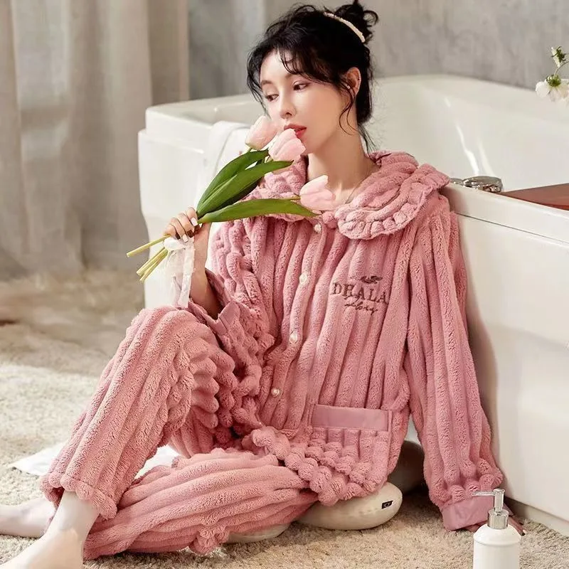 Spring Autumn Winter Comfortable Lai Cotton Snow Sleepwear Ladies Coral Velvet Thickened Flannel Large Size Can Be Worn Home