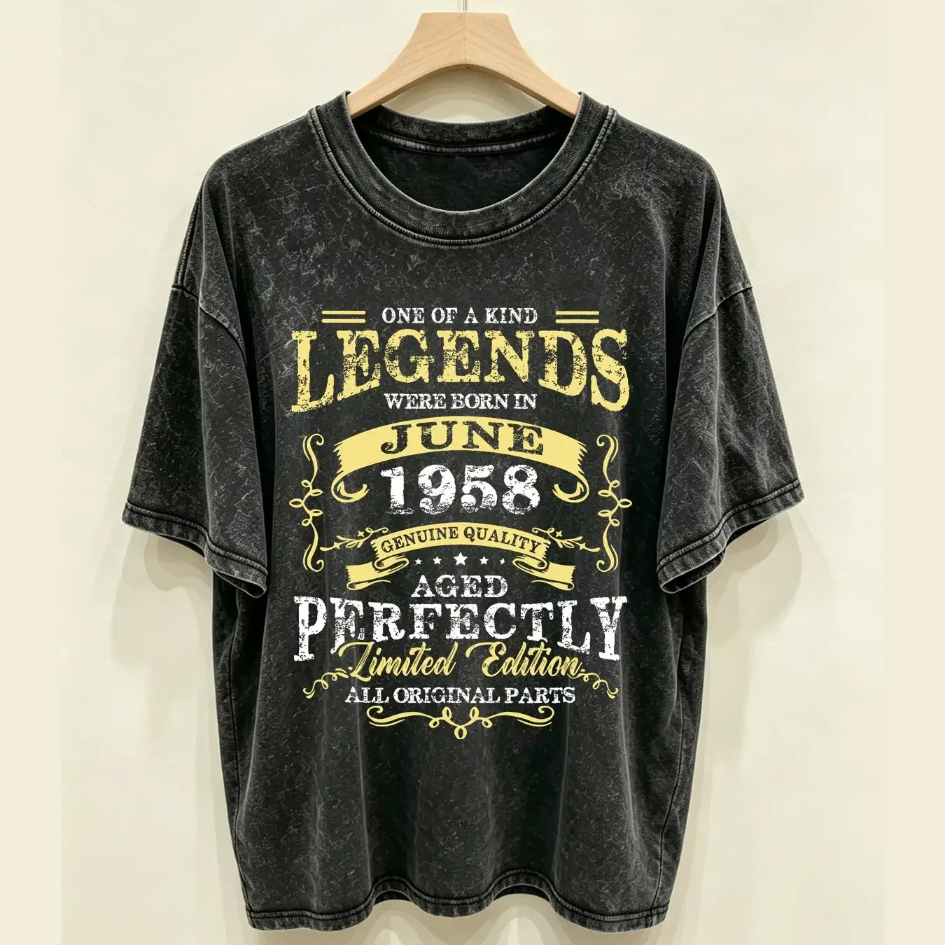 washed T Shirt Legend Born In June 1958 65th Birthday 65 Years Old For Men vintage Washed homme Versatile fashion Stretched