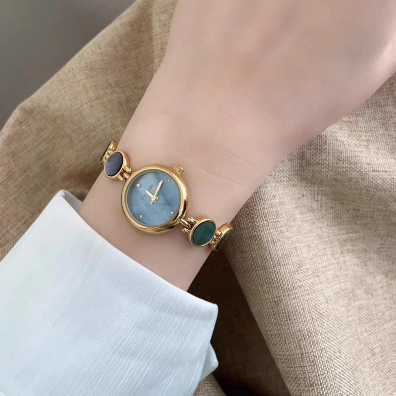 Women's Quartz Watch Luxury Diamond Bracelet Small Wristlet Bracelet Vintage Clock for Ladies Birthday Gift