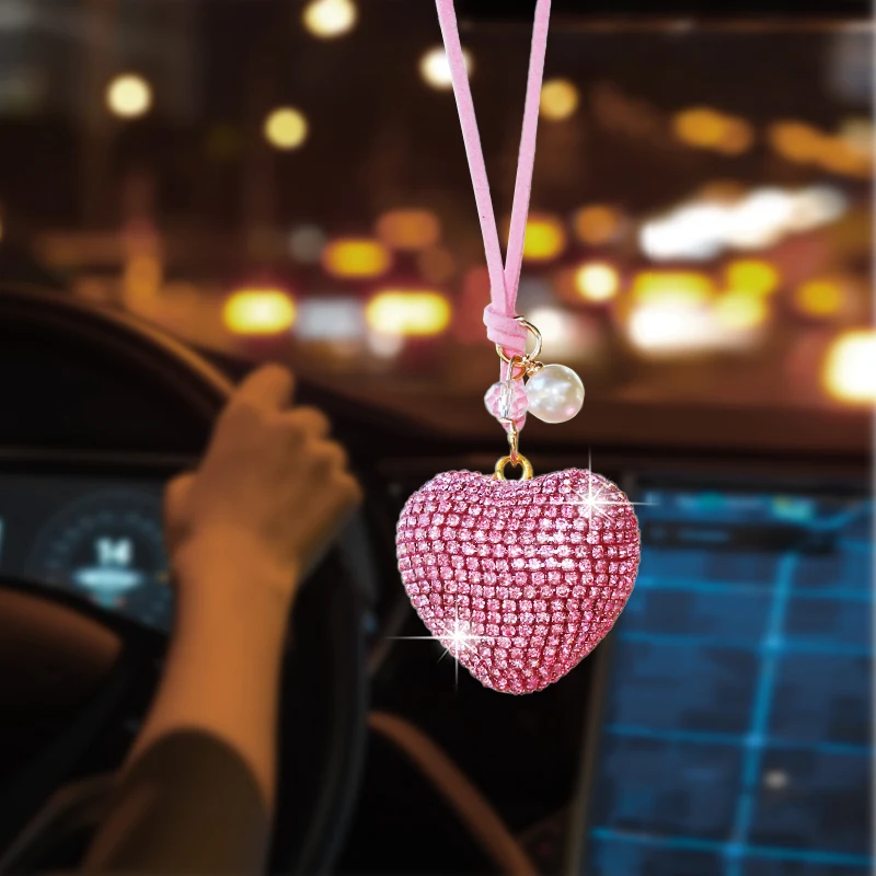 Diamond-studded love car interior pendant, fashion car rearview mirror, peach heart pendant, car interior goods pendant