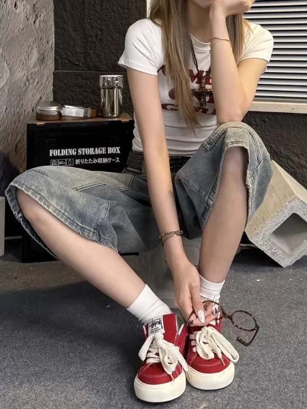 

Джинсы для женщин Y2K Одежда с шипами и заклепками Цепочка из бисера с кисточками и блестками Жемчуг Женская джинсовая мода Готический панк Эмо Гот Альтернатива