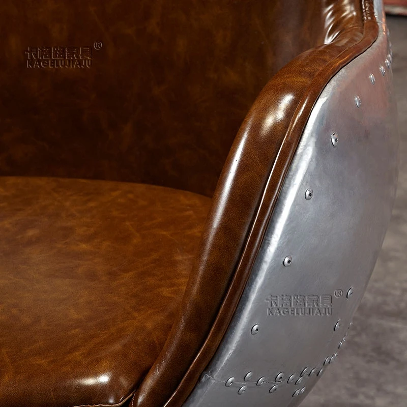Kursi Ruang Retro Gaya Industri Kursi Sofa Tunggal Desainer Bar KTV Kreatif Bar Cerutu Kantor