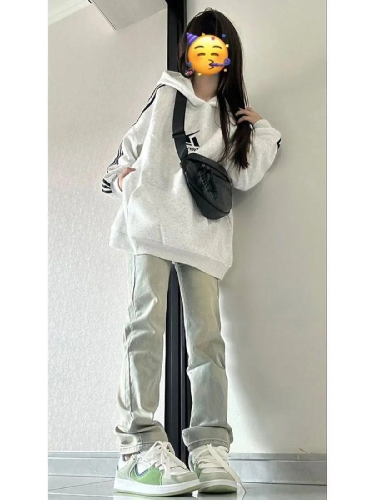 中学生女子向けルーズストレートジーンズ春秋新作韓国風ワイドレッグパンツハイウエストロング丈パンツ