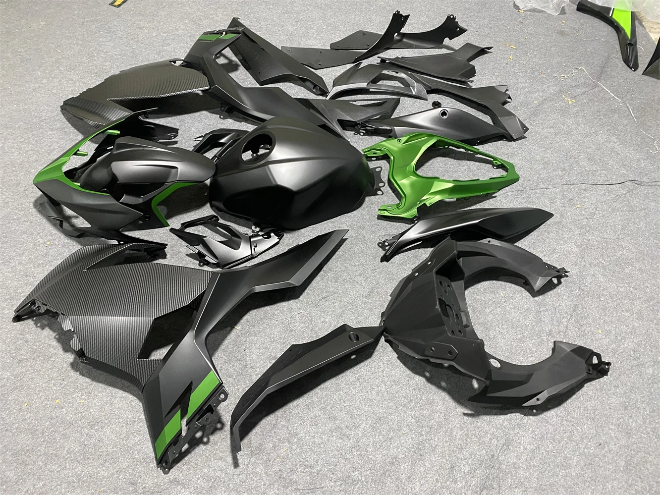 Motorcycle fairing fits Ninja 400 2018 2019 2020 2021 2022 2023 ZX400 18 19 2021 22 23 year body fairing Black green motorcycle