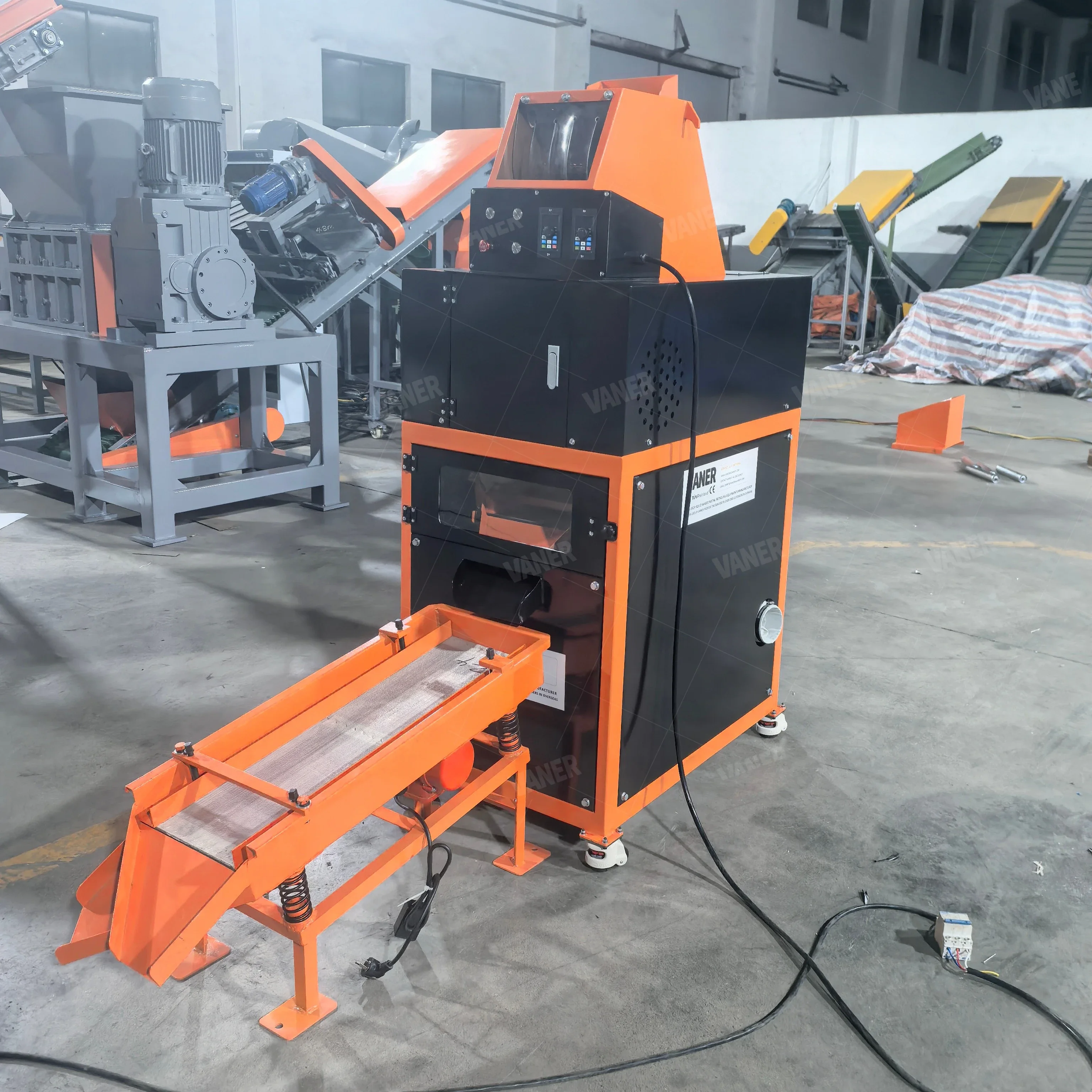 Best Selling Small Copper Cable Shredder Network Cable Recycling Machine Copper/Aluminum Wire Granulator For UK