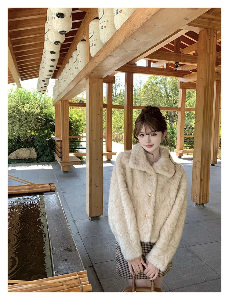 Korean Stand Collar Plush Jacket for Women Winter Thick Fluffy Cropped Faux Fur Coat Woman Loose Sweet Single Breasted Outerwear