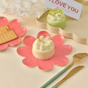 10 최고의 판매 데이지 케이크 장식 - №5