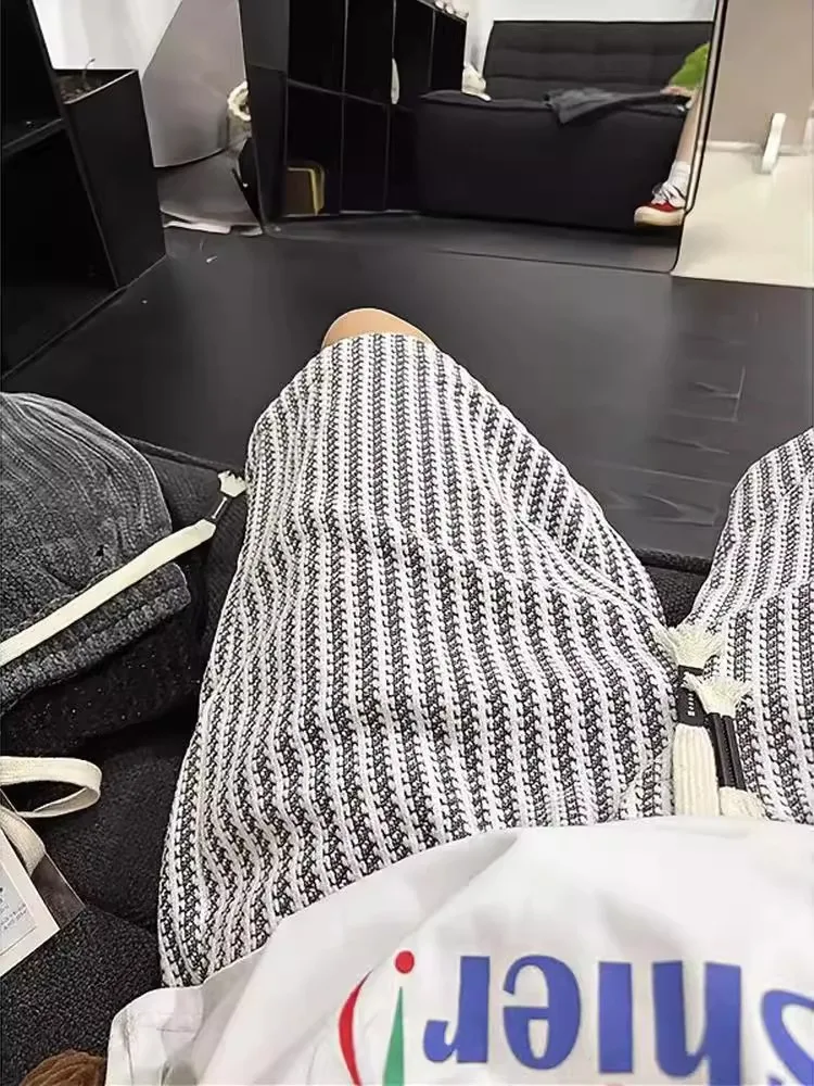 여름 캐주얼 니트 스트라이프 남성 반바지 비치 5부 길이 루즈핏 패션 스포츠 미드카프 트렌디 브랜드 고급스러운 의류