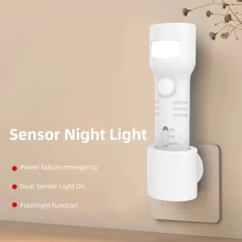 Lanterna portátil com dim automática 4000K RGB Sensor do anoitecer ao amanhecer Sensor de movimento Luz noturna Plug In Design Função 2 em 1