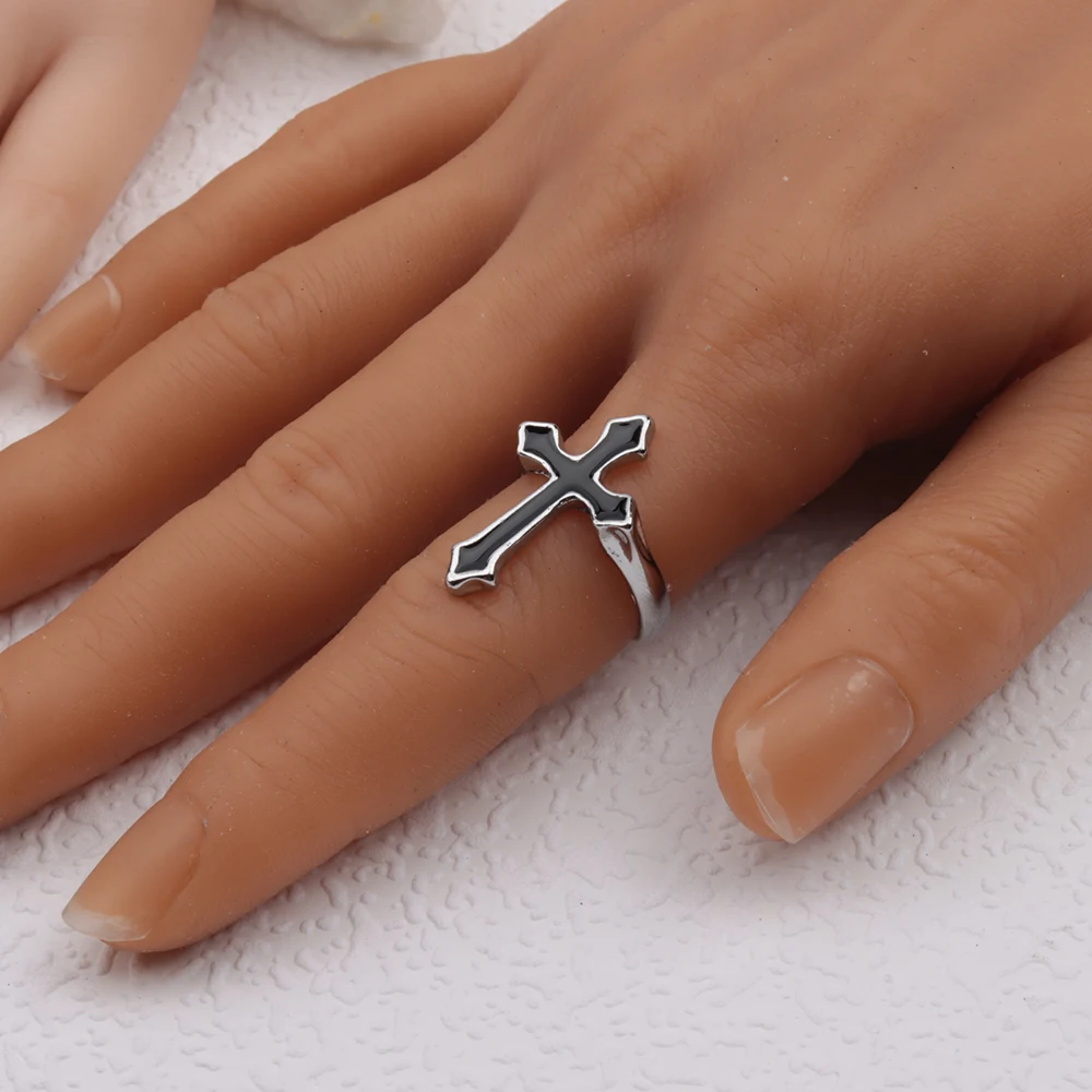 20/40Pieces/Lot Wholesale Black Cross Ring For Women Jesus New Style Men\'s Trendy Vintage Punk Metal Religious Rings Party Gift