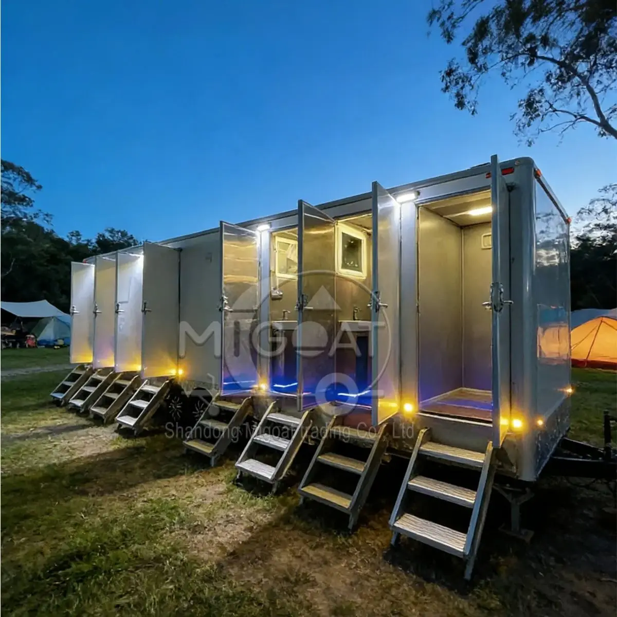 Commercial Mobile Restroom Trailer Multi-Compartment Design for Wedding Music Festival Construction Site Portable Toilets