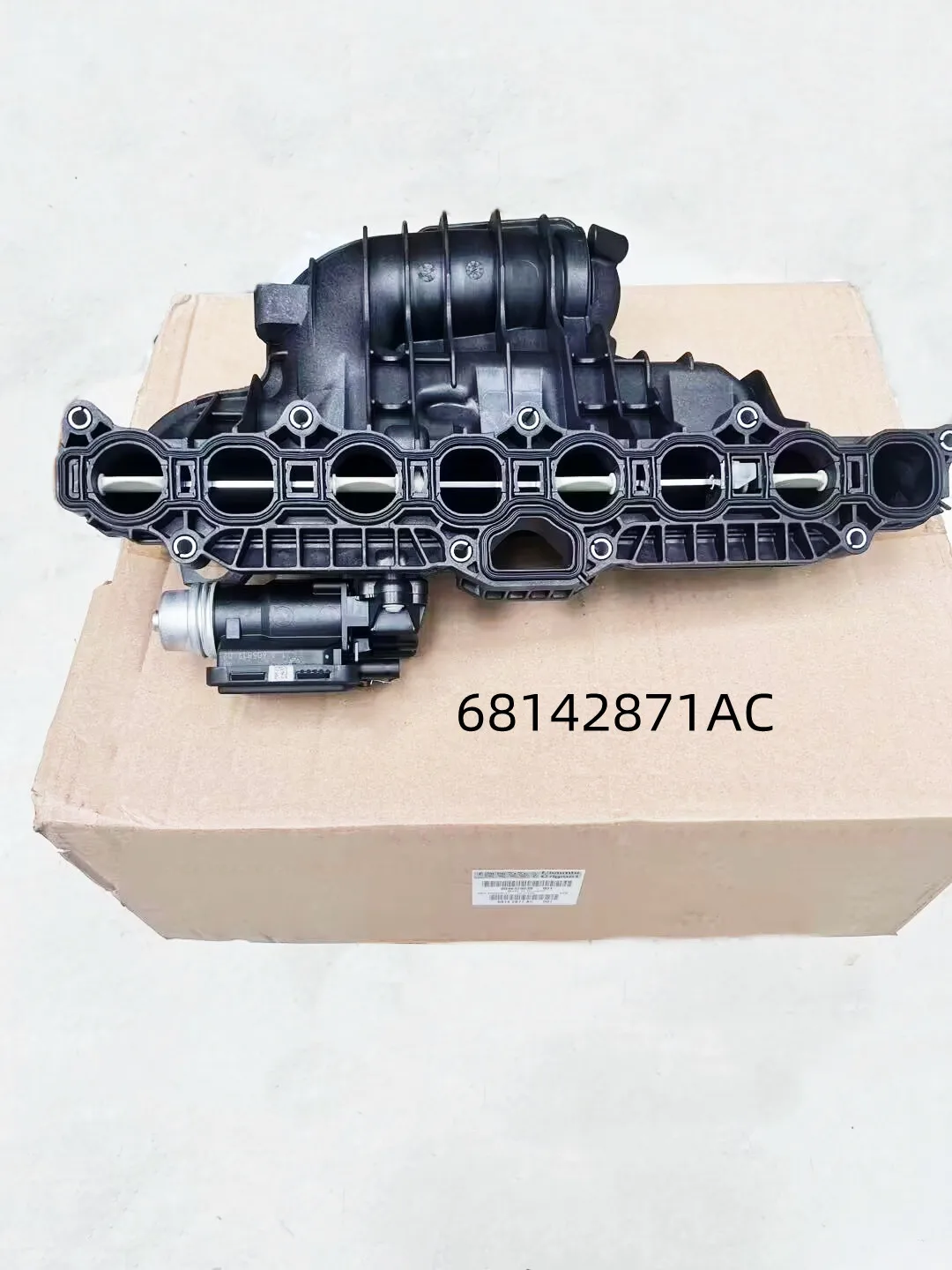 Original intake Manifold Assembly, With Motor And Gasket 68142871AA ,68142871AC 68142871AB Suitable For: 2.8L Diesel Version Jee