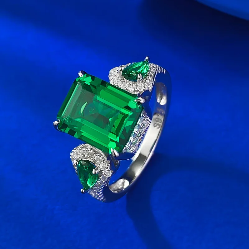 S925 Silver Simulation Emerald Ring for Women Elegant Gorgous Wedding Ring for Women
