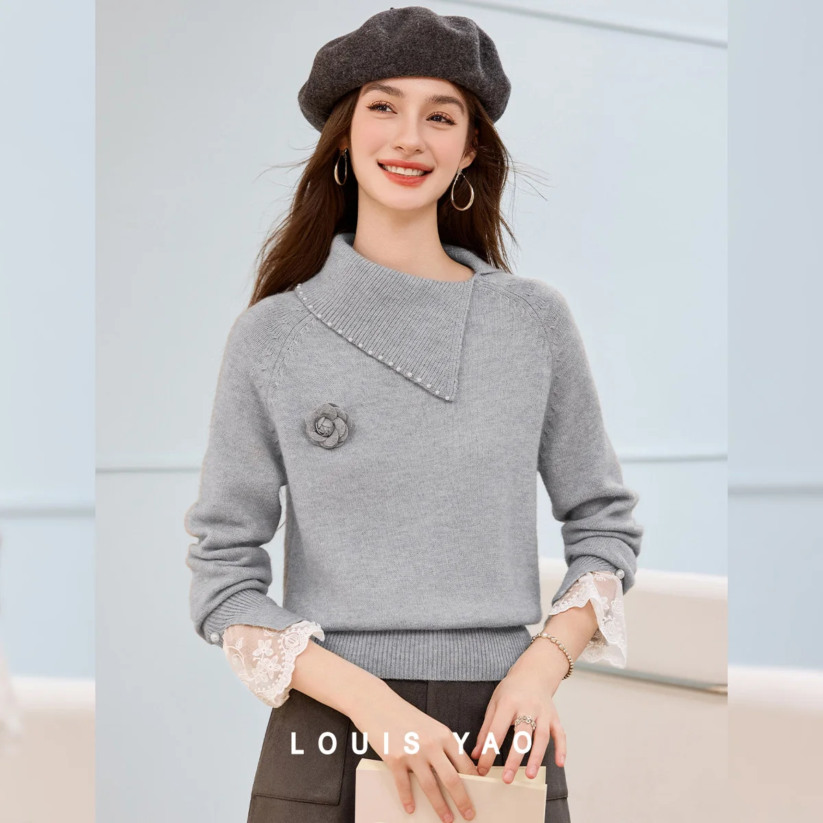 LOUIS YAO tricots garnis de dentelle 2025 automne/hiver 3D fleurs col incliné pull tricoté mode doux Patchwork haut en tricot