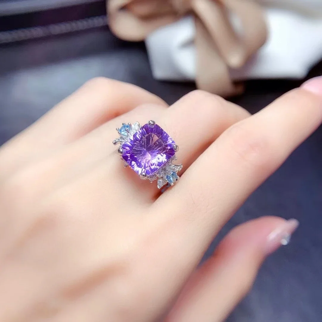 Brilliant Natural Amethyst Ring for Party 10mm*12mm 6ct VVS Amethyst 925 Silver Ring with 3 Layers 18K Gold Plating Keep Shining