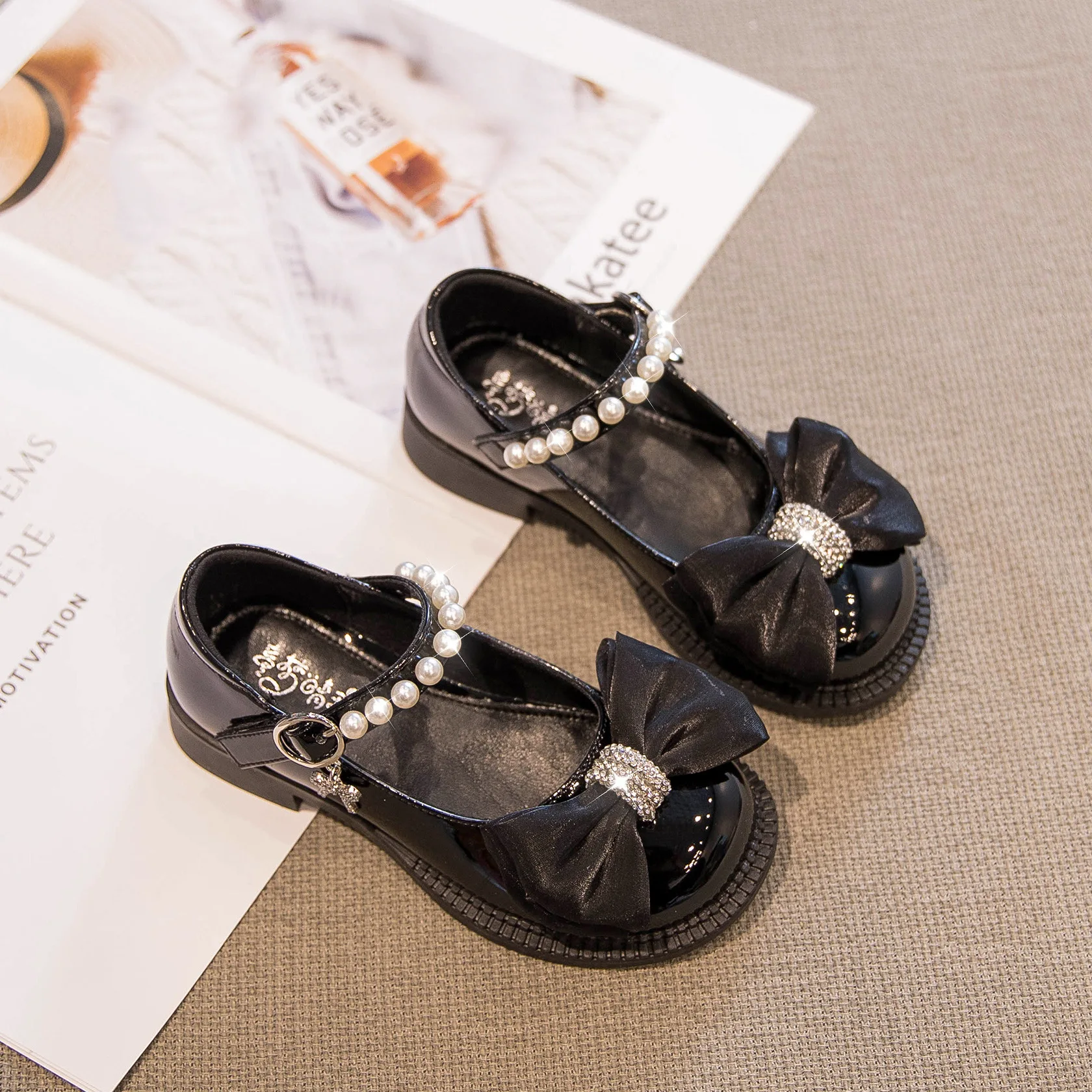 New Girls Princess Bow Tie Leather Shoes Spring Autumn Children National Style Dance Shoes Kids Toddler Girls Shoes Flats