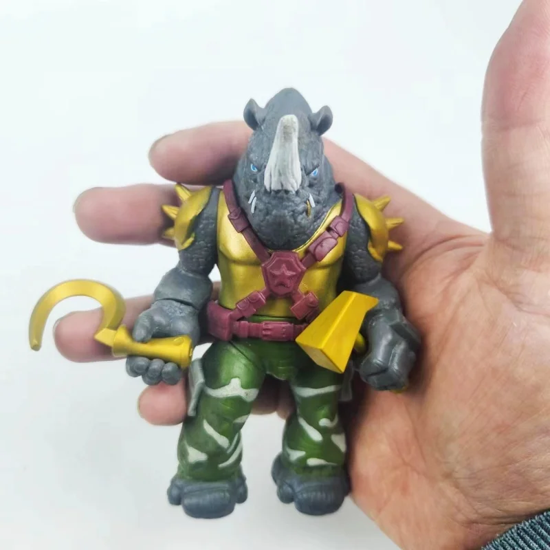 在庫あり 本物のカメ カライ ‌ ‌   フットクランアクションフィギュアサイアニメモデル人形デスクトップ装飾