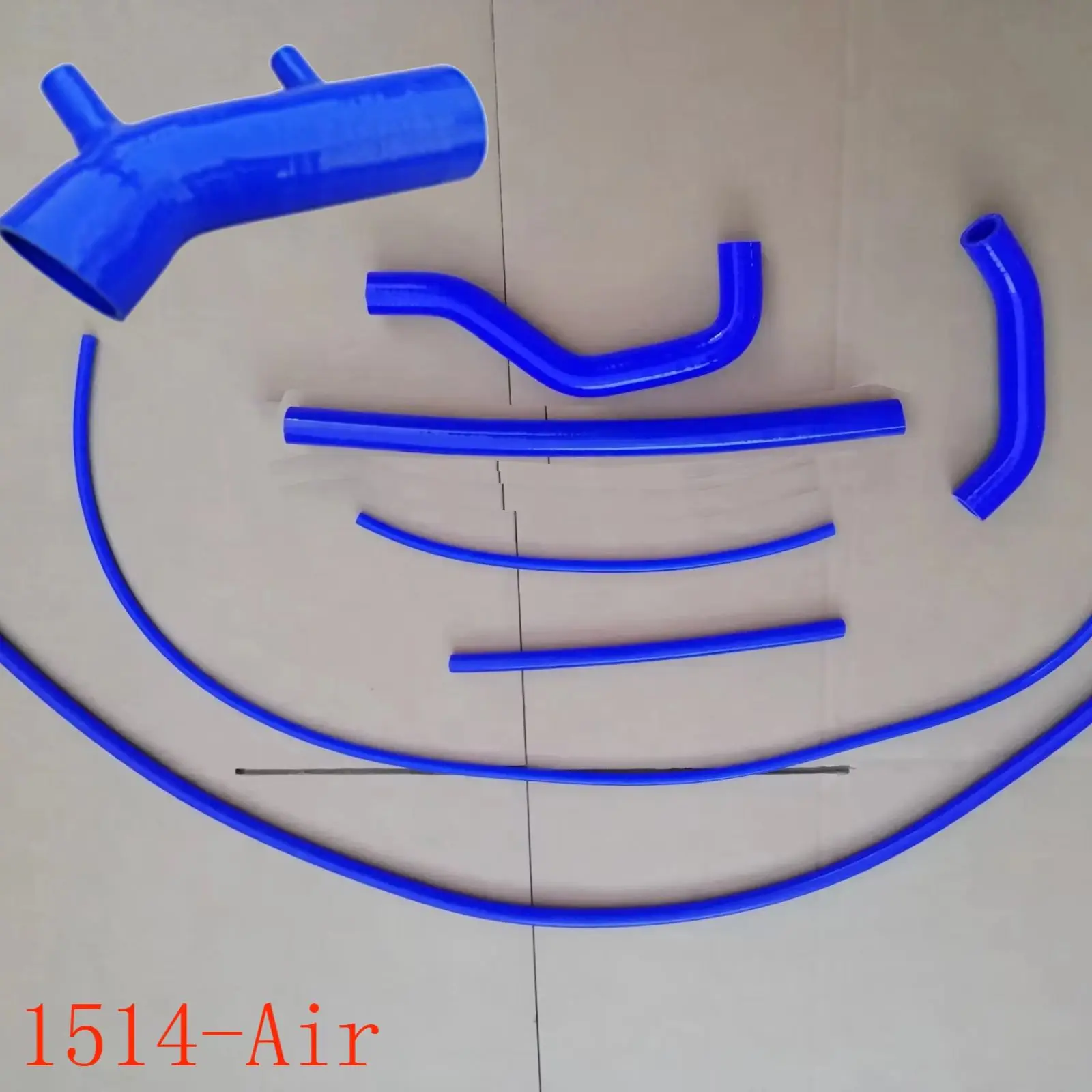 

Для Nissan Safati Y61 TB45E TB48DE ZD30DDTI RD28TI 16578-VB001 16578VB001 воздухозаборный шланг