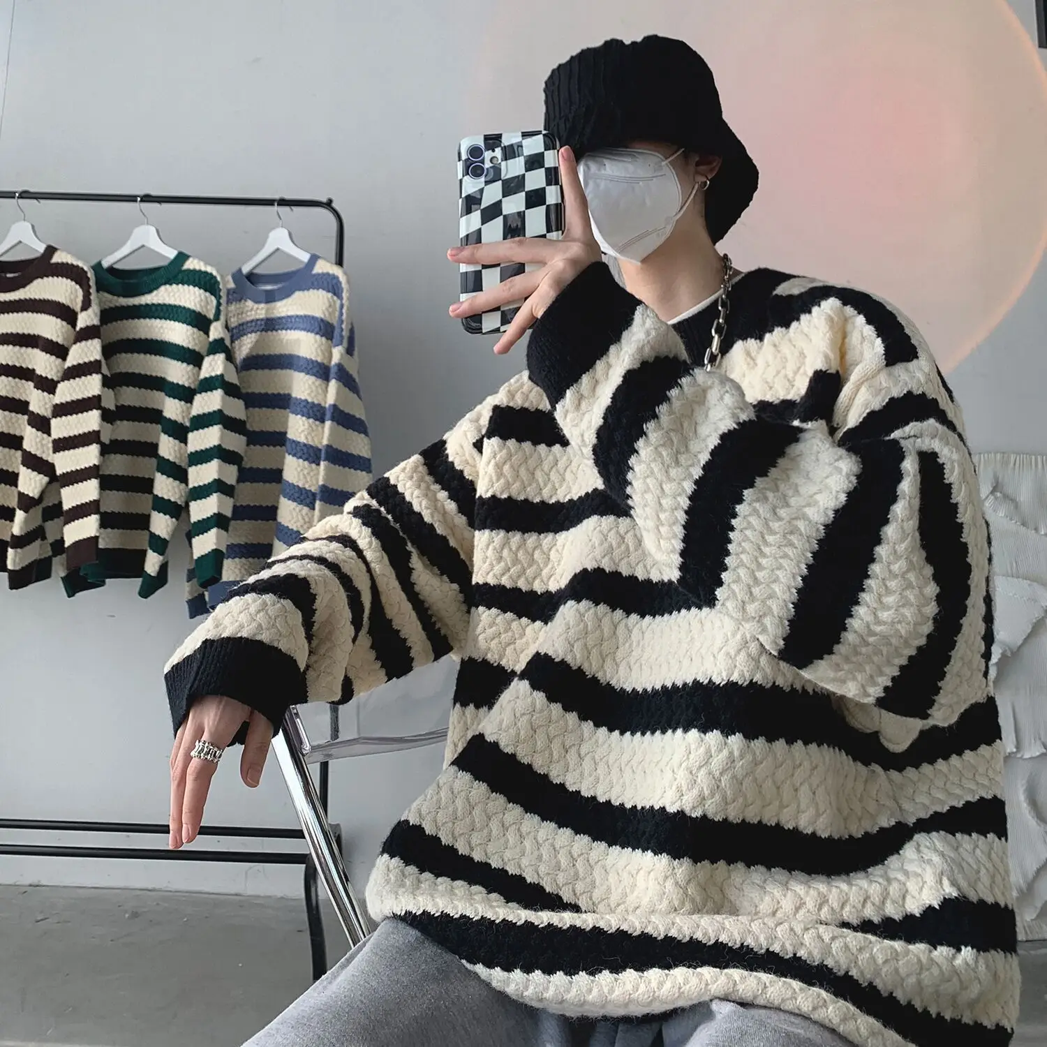 2024 Autumn Winter Handsome Striped Round Neck Tattered Knitwear Men's Korean Version Trend loose High Street Couple A42