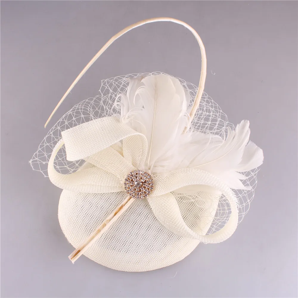 Beige Strik Cocktail Fedora Formele Derby Tovenaar Hoed Accessoires Met Leuke Veils Hoofdbanden Lady Chuch Hoofddeksel Hoofddeksels