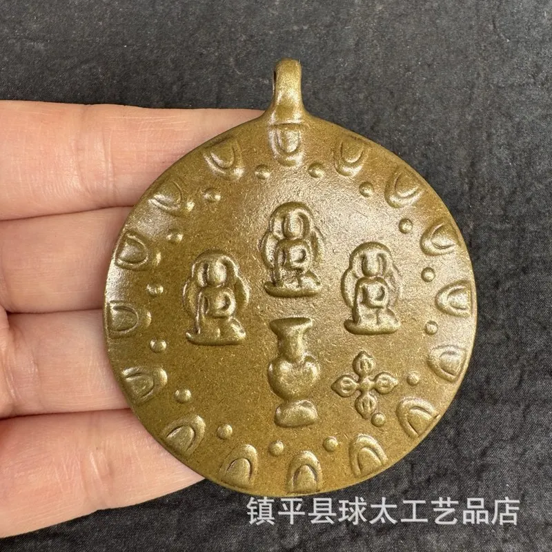 Tibetan-Style Double-Sided Iron Pendant With Nine Palaces And Eight Trigrams, Featuring A Scale-Clad Bear Design, A Portable Wai