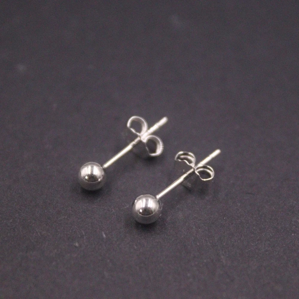 

Real Pure 18K White Gold Stud Women Lucky Gift 4mm Smooth Glossy Bead Ball Earrings 0.9-1g