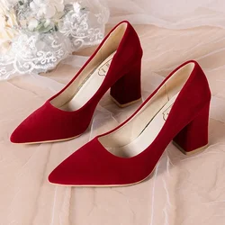 Zapatos de boda rojos franceses para mujer, zapatos de novia con tacones gruesos puntiagudos, sin pies tirante, primavera, verano, otoño, 2024