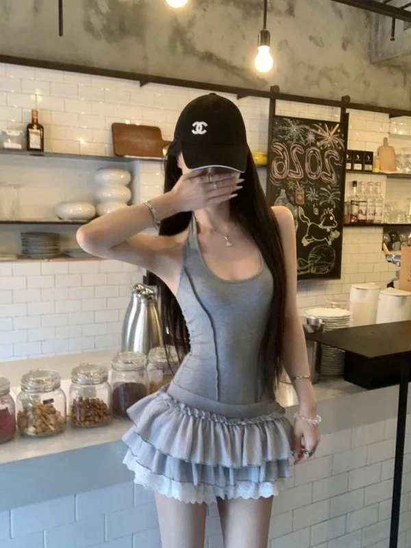 

Fashionable Korean Design Grey Strap Top High Waist Cake Skirt Two Piece Set Women's Clothing Short Sleeve Summer Spring