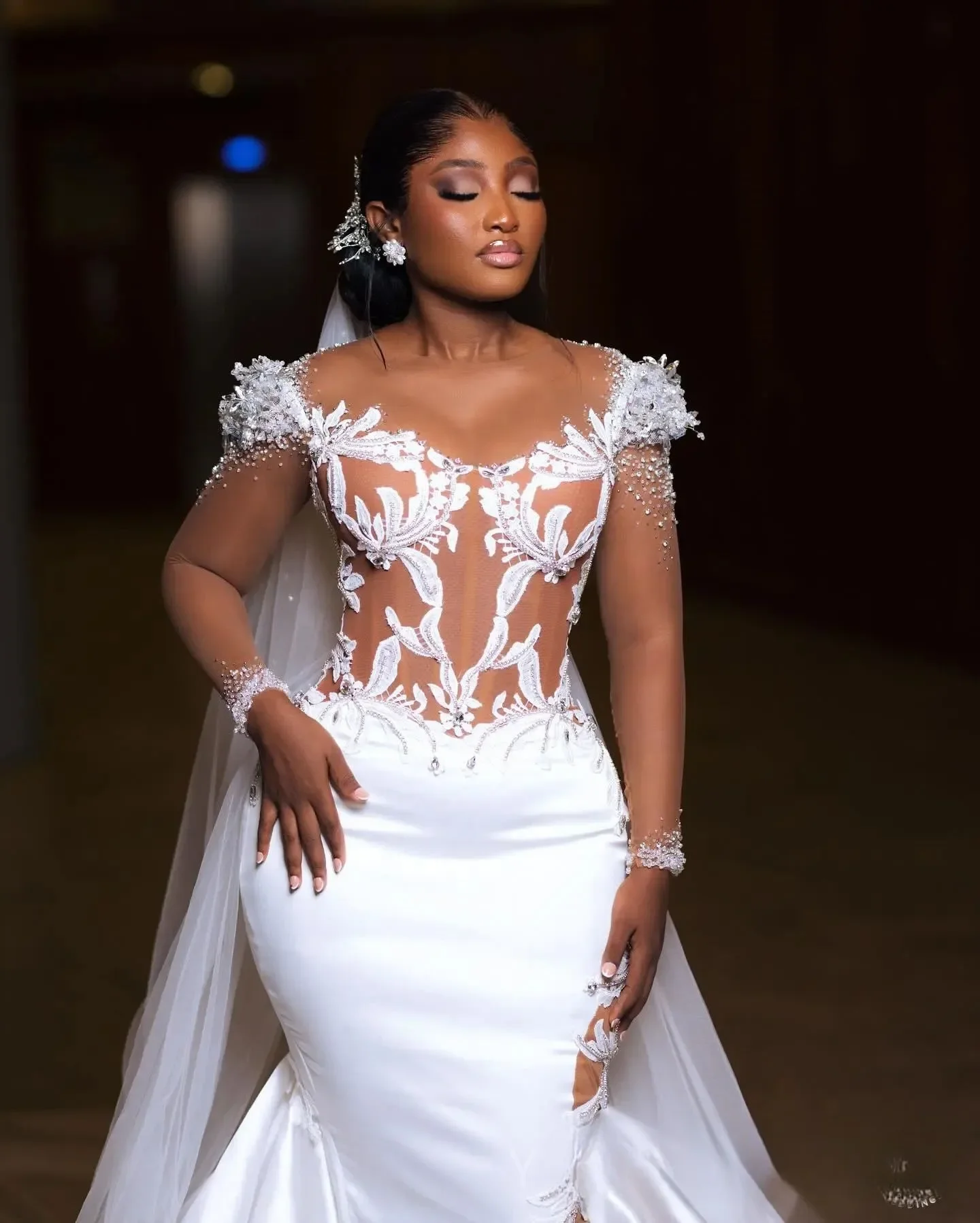 Customized Sheer Neck See Through Appliques Beads Mermaid Wedding Dress with Removable Skirt Long Sleeves Fashion Bridal Gowns