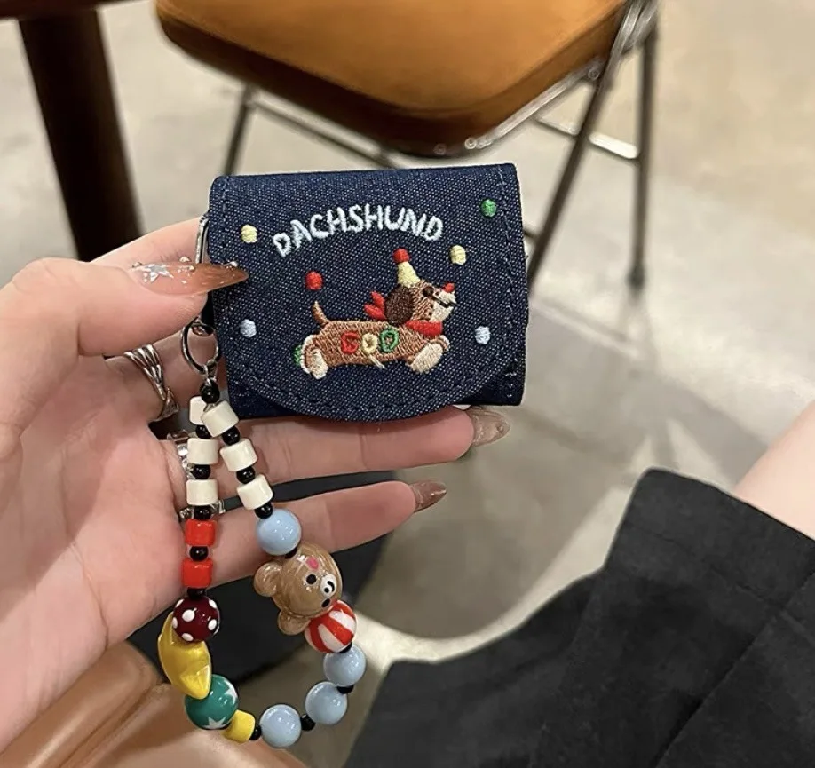 Suitable for Samsung Galaxy Buds3Pro FE protective case and Huawei Pro5, Redmi 6Pro  Redmi 5Pro cartoon leather case cute