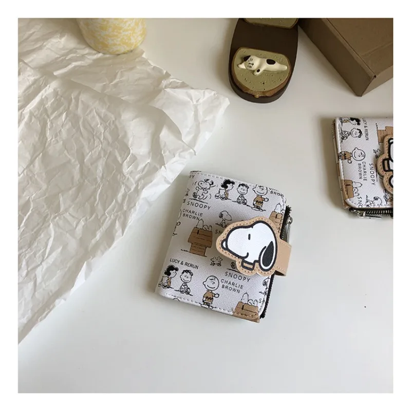 Kawaii Neue Koreanische Ins Niedliche Cartoon Snoopy Kurze Münzbörse Zweifach Faltbare PU-Reißverschluss-Geldbörse Geschenk