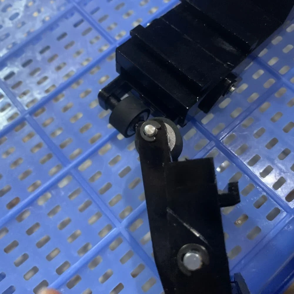 

4 шт. P-cut PCUT прижимной ролик в сборе, резиновые ролики под давлением для pcut CT-900 1200 630, виниловый режущий плоттер, колесо в сборе